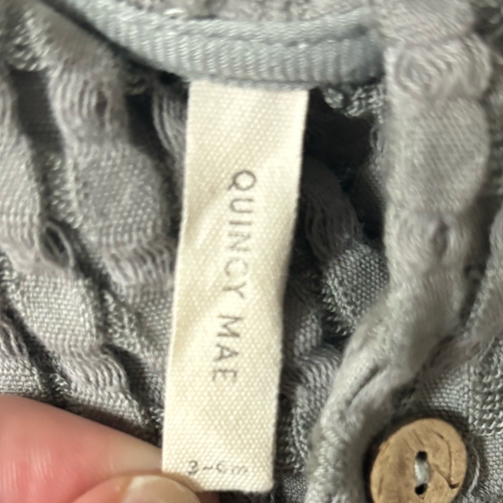 Quincy Mae Hayes Waffle Knit Romper - Picture 3 of 3